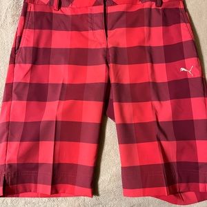 Size 8 ladies Puma Bermuda gold shorts
